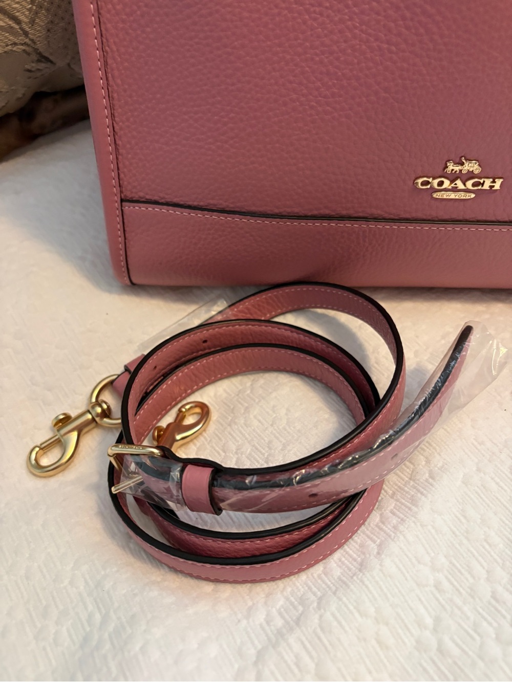 Coach True Pink Leather Dempsey Carryall with matching with matching wallet. - Picture 9 of 11